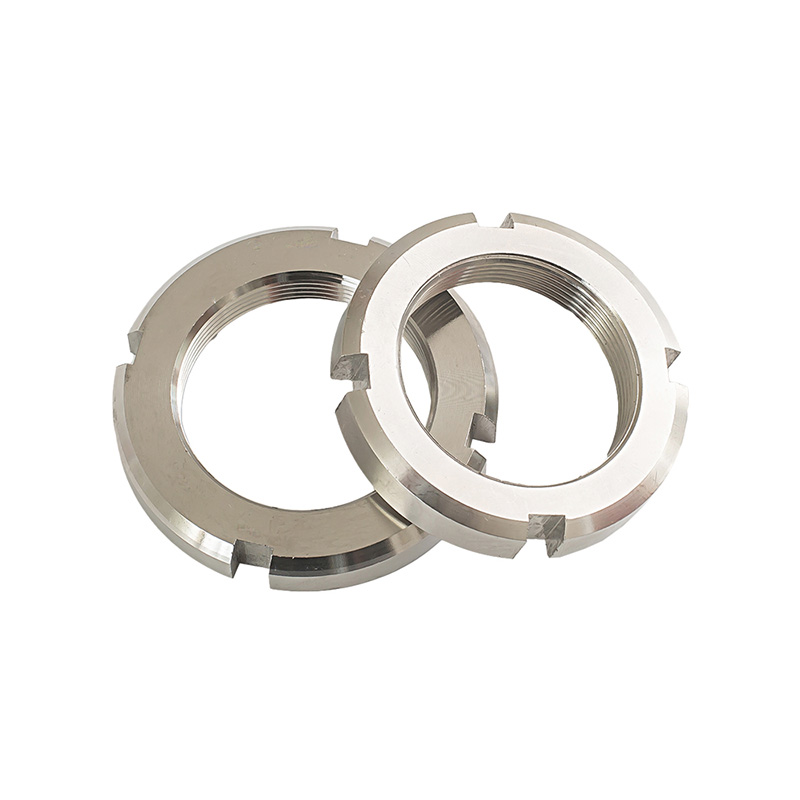 জিবি 812 বাদাম