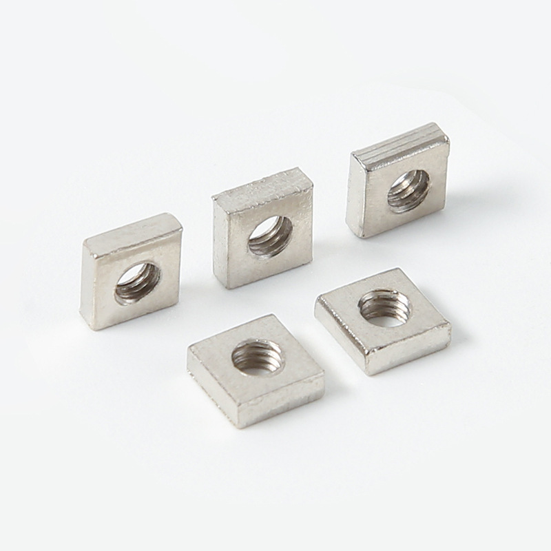 বর্গাকার মাথা বাদাম