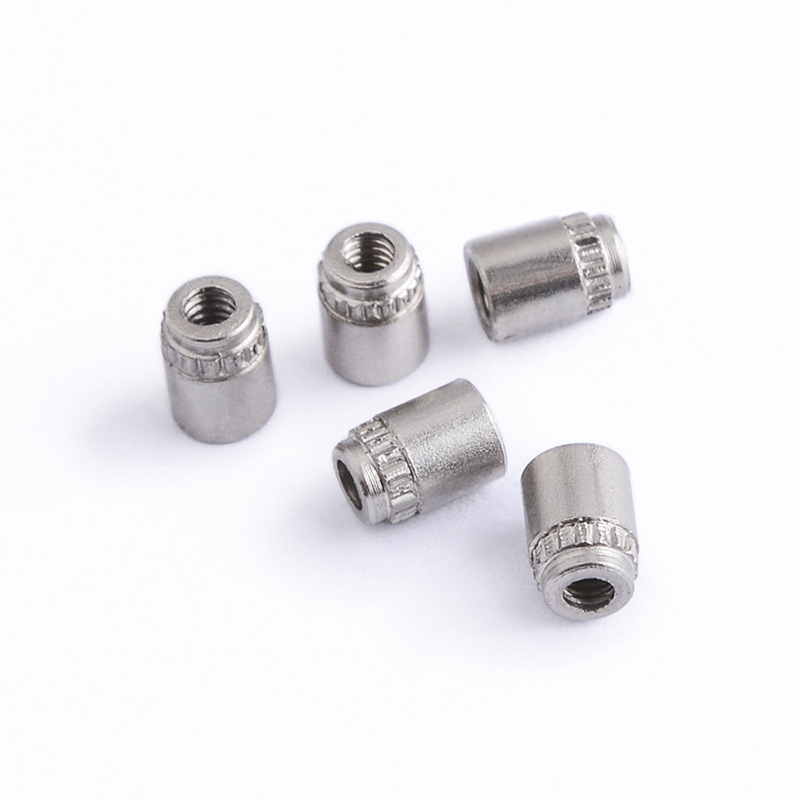 PCB বোর্ডের জন্য UN riveted stud